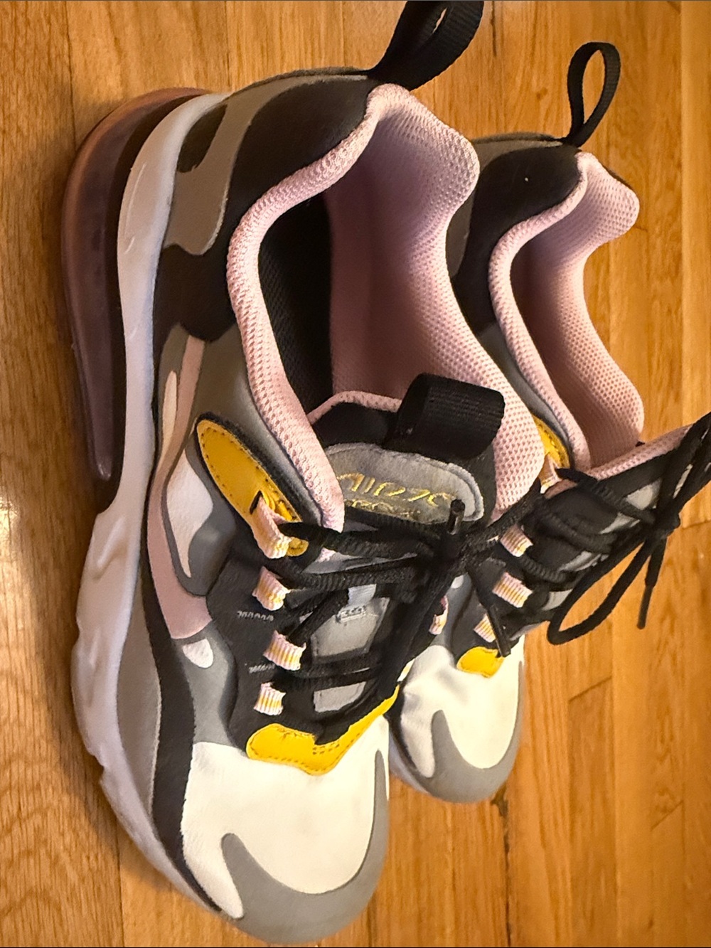 Nike Air Max 270 React GS Pink Gray Yellow Sneakers Size 5.5Y USED
